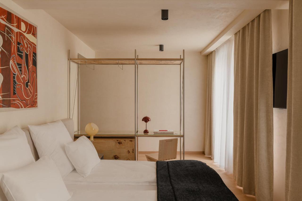 Deluxe Double or Twin Room Balcony
